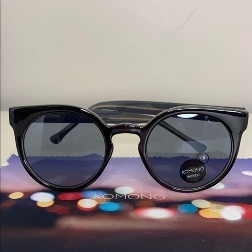 NEW Komono Sunglasses Lulu Black Jade cateye